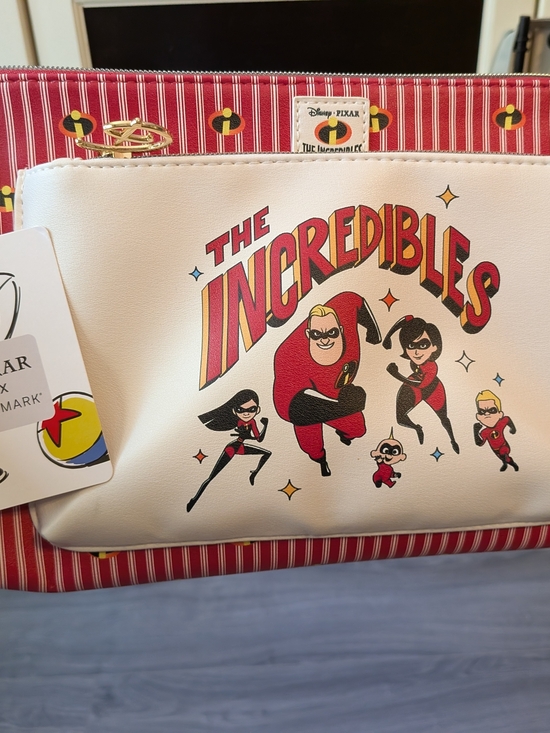 Pixar Handbags - Pixar X Primark Disney The Incredibles Cosmetic Bag